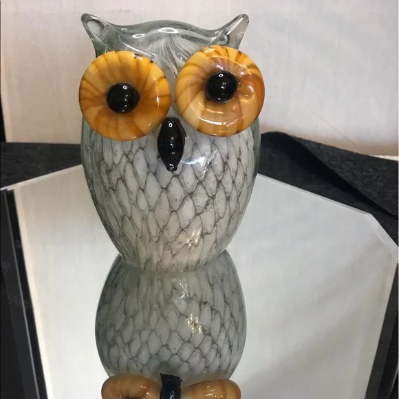 Owl paperweight figurine - Picture 1 of 3